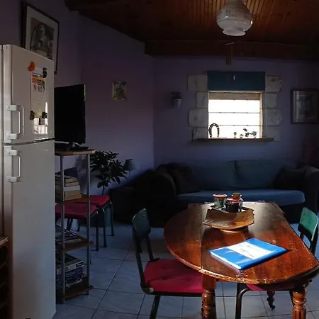 T1 Climatisé En Campagne * Sabran